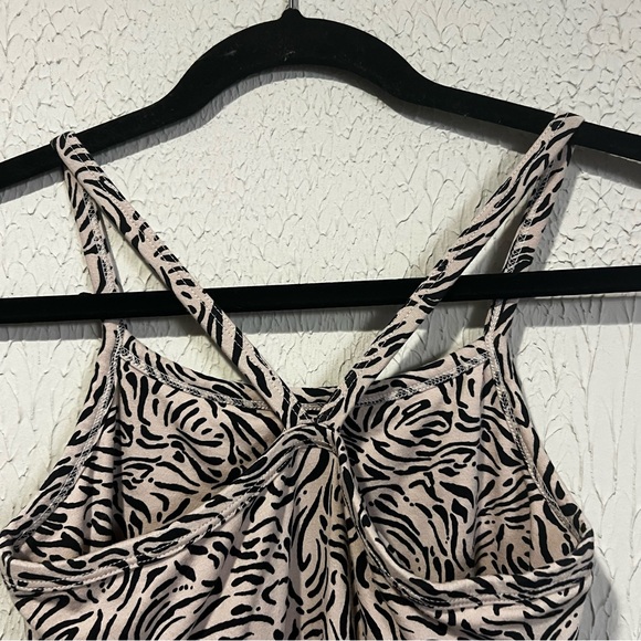 Pact Windswept Oat Fit and Flare Midi Dress size X Small - Picture 7 of 13